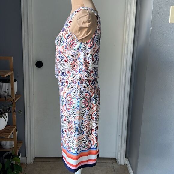 Vince Camuto paisley dress - Picture 2 of 6